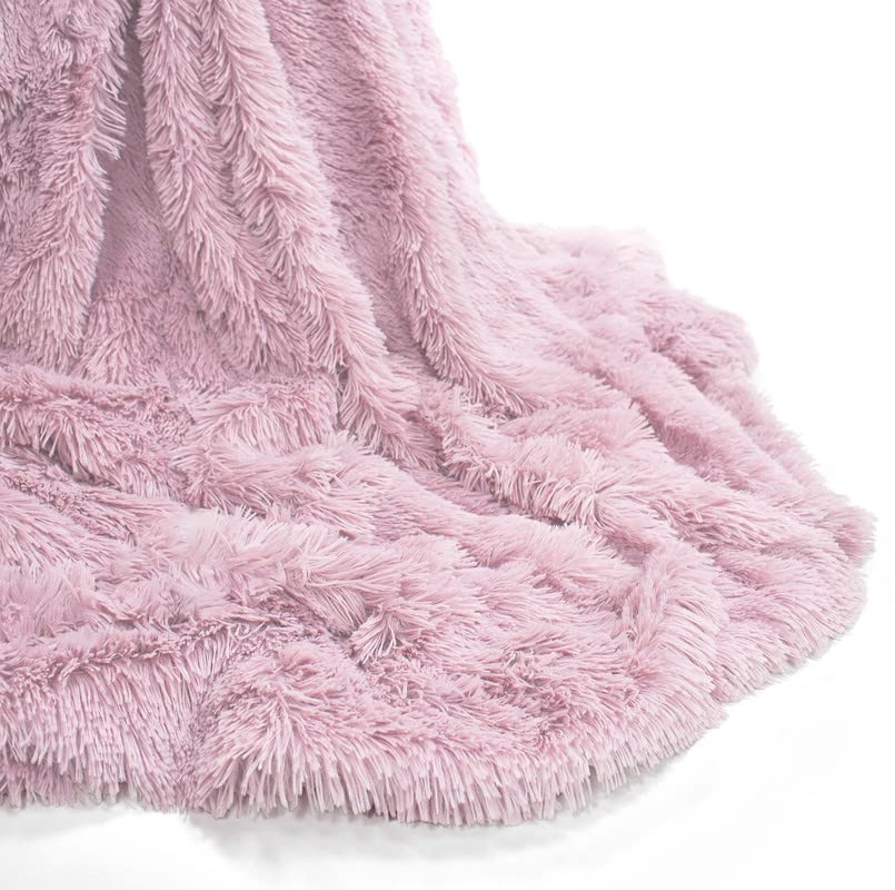 Pink Cuddle Throw Extra Soft Warm Blanket - 150 x 200 cm